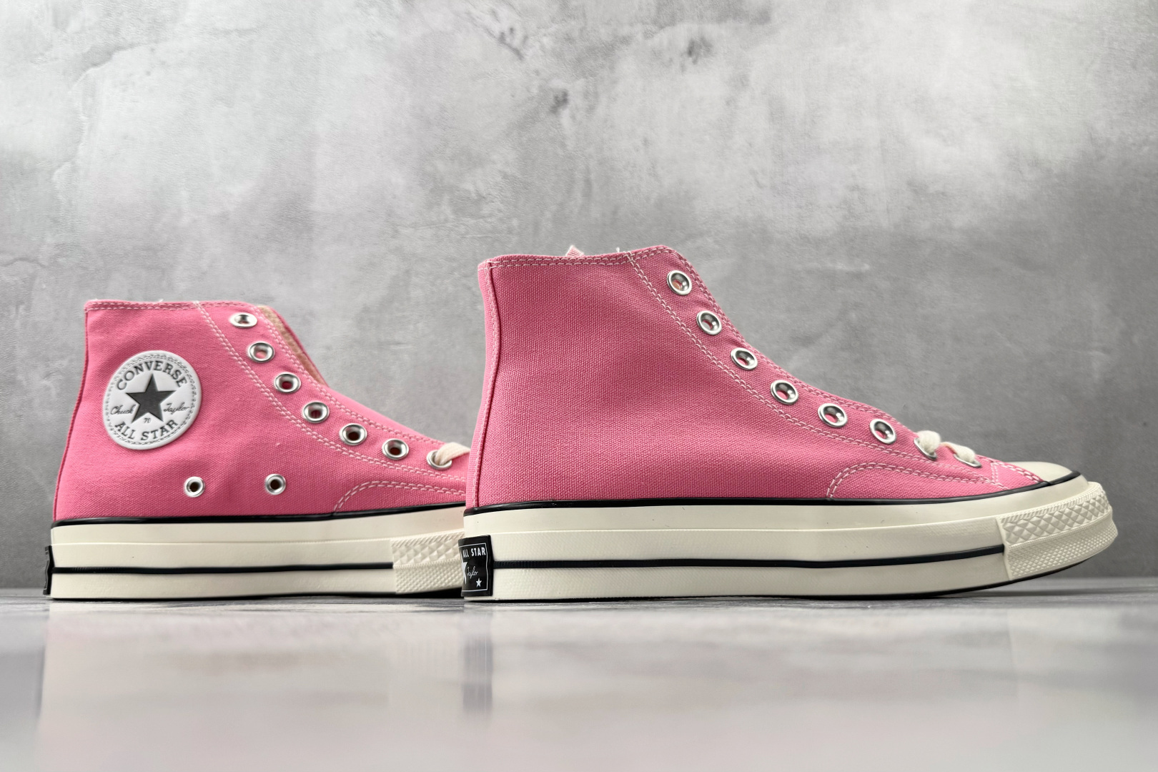 Converse Chuck 70 all star chuck hi 经典常青款 高帮 帆布鞋 男女同款 粉色 172678C-Top High Quatity Cheap Sneakers Fashion Clothing Clothes Bags handbags Shoes of all Brand wholesale With The best Quality And Beautiful Price from China Factory Chinese suppliers wholesaler seller Converse Chuck 70 all star chuck hi 经典常青款 高帮 帆布鞋 男女同款 粉色 172678C
