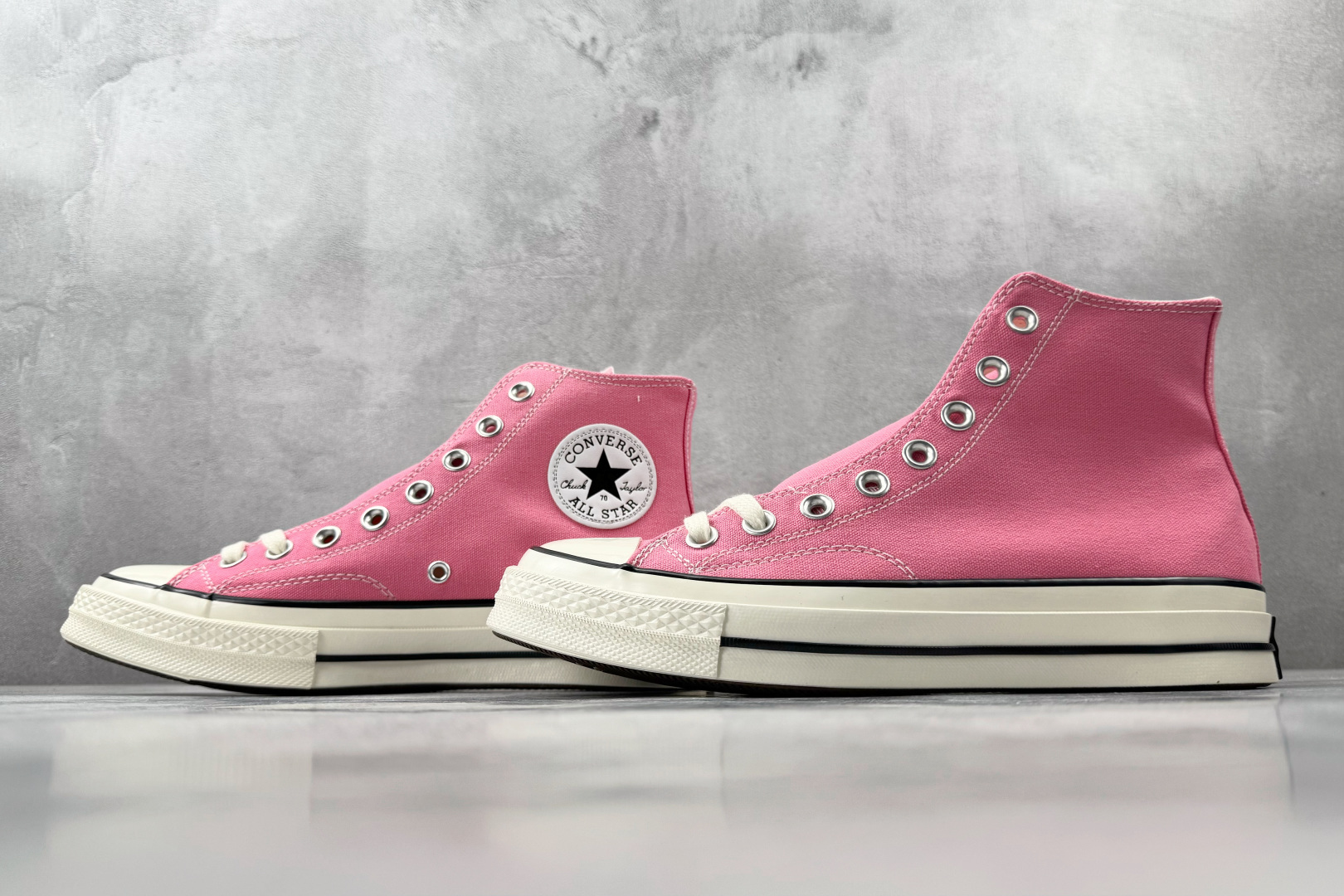 Converse Chuck 70 all star chuck hi 经典常青款 高帮 帆布鞋 男女同款 粉色 172678C-Top High Quatity Cheap Sneakers Fashion Clothing Clothes Bags handbags Shoes of all Brand wholesale With The best Quality And Beautiful Price from China Factory Chinese suppliers wholesaler seller Converse Chuck 70 all star chuck hi 经典常青款 高帮 帆布鞋 男女同款 粉色 172678C