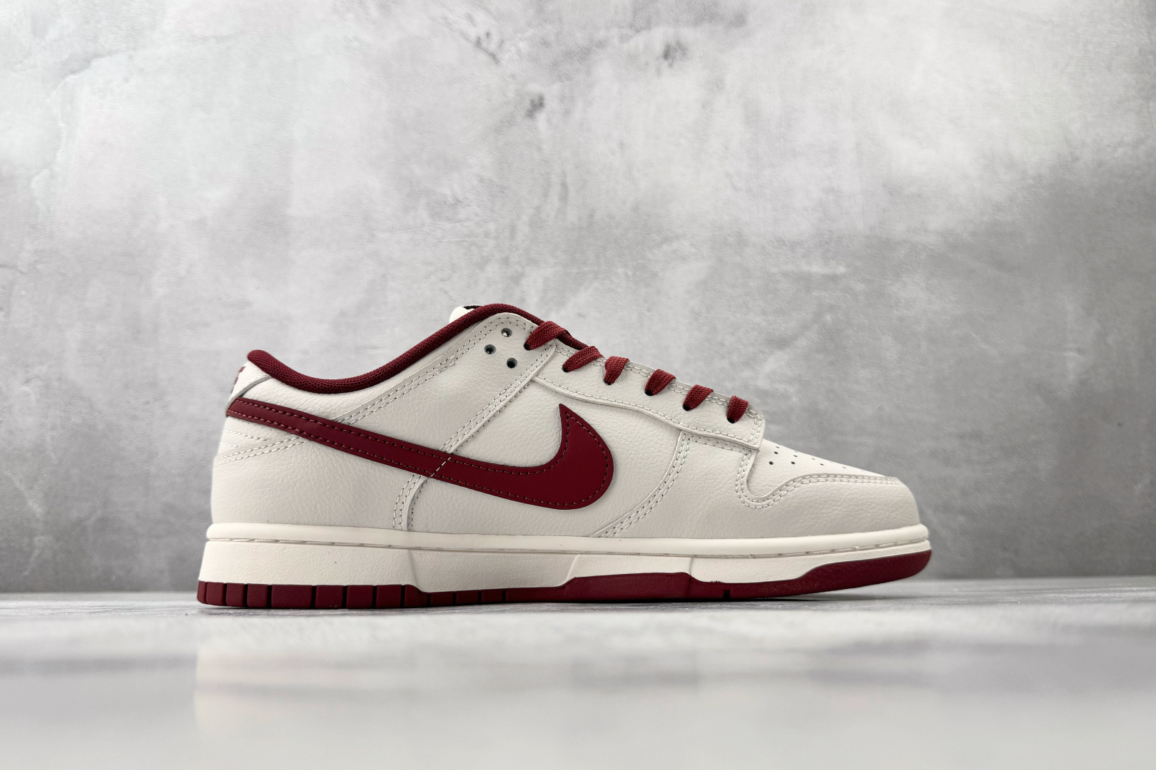 Nike Dunk Low Retro 朗姆酒红 WR0620-117-Top High Quatity Cheap Sneakers Fashion Clothing Clothes Bags handbags Shoes of all Brand wholesale With The best Quality And Beautiful Price from China Factory Chinese suppliers wholesaler seller Nike Dunk Low Retro 朗姆酒红 WR0620-117