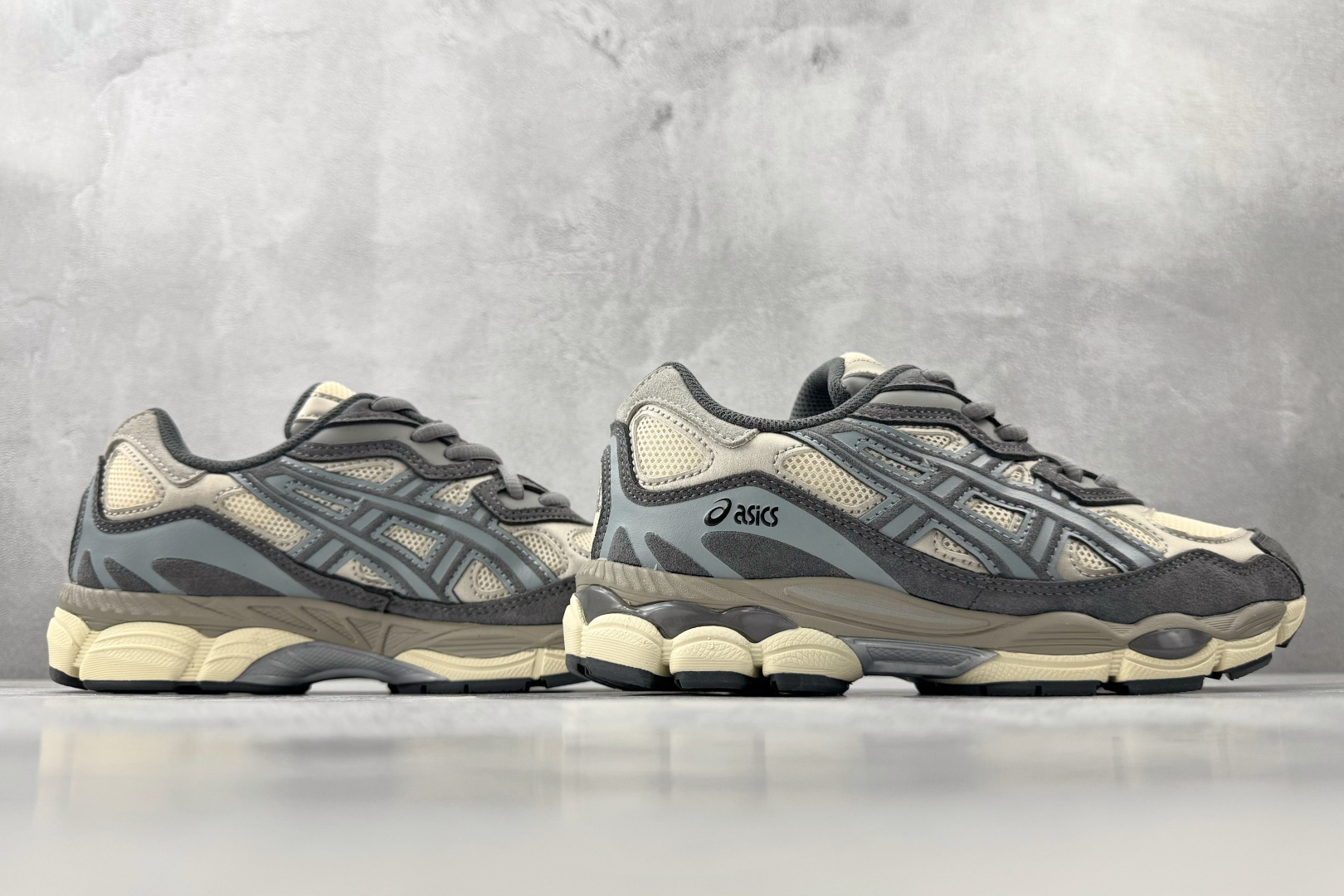 XP 平台专供 ASICS GEL-NYC系列 燕麦灰货号：1201A789-250尺码：36 36.5