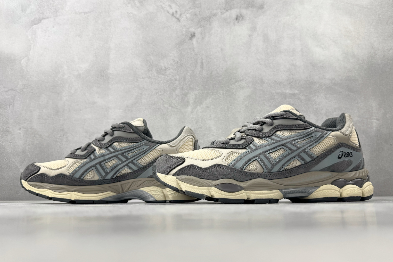 XP 平台专供 ASICS GEL-NYC系列 燕麦灰货号：1201A789-250尺码：36 36.5