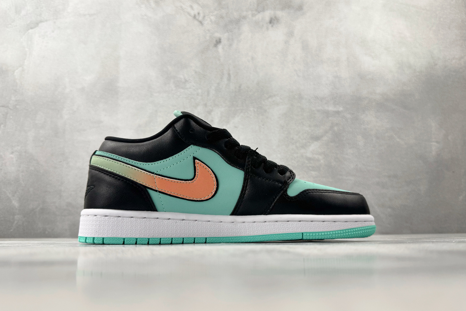 平台爆款 Jordan Air Jordan 1 low se ”tropical twist” 黑蒂芙尼 CK3022-301-Top High Quatity Cheap Sneakers Fashion Clothing Clothes Bags handbags Shoes of all Brand wholesale With The best Quality And Beautiful Price from China Factory Chinese suppliers wholesaler seller 平台爆款 Jordan Air Jordan 1 low se ”tropical twist” 黑蒂芙尼 CK3022-301