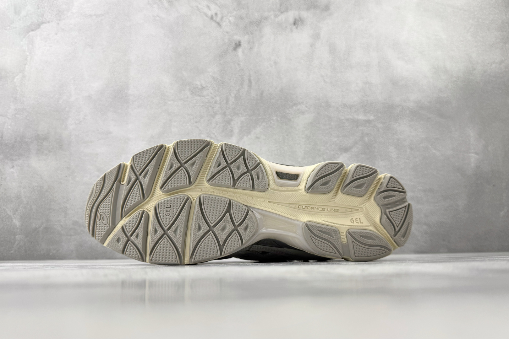 200 平台专供 ASICS GEL-NYC系列 米灰色 1201A789-103-Chinese UA Cheap High Quatity Brand Clothes Bags handbags Sneakers wholesale wholesaler seller from China Factory suppliers Fashion Clothing Shoes best Quality Beautiful Price 200 平台专供 ASICS GEL-NYC系列 米灰色 1201A789-103