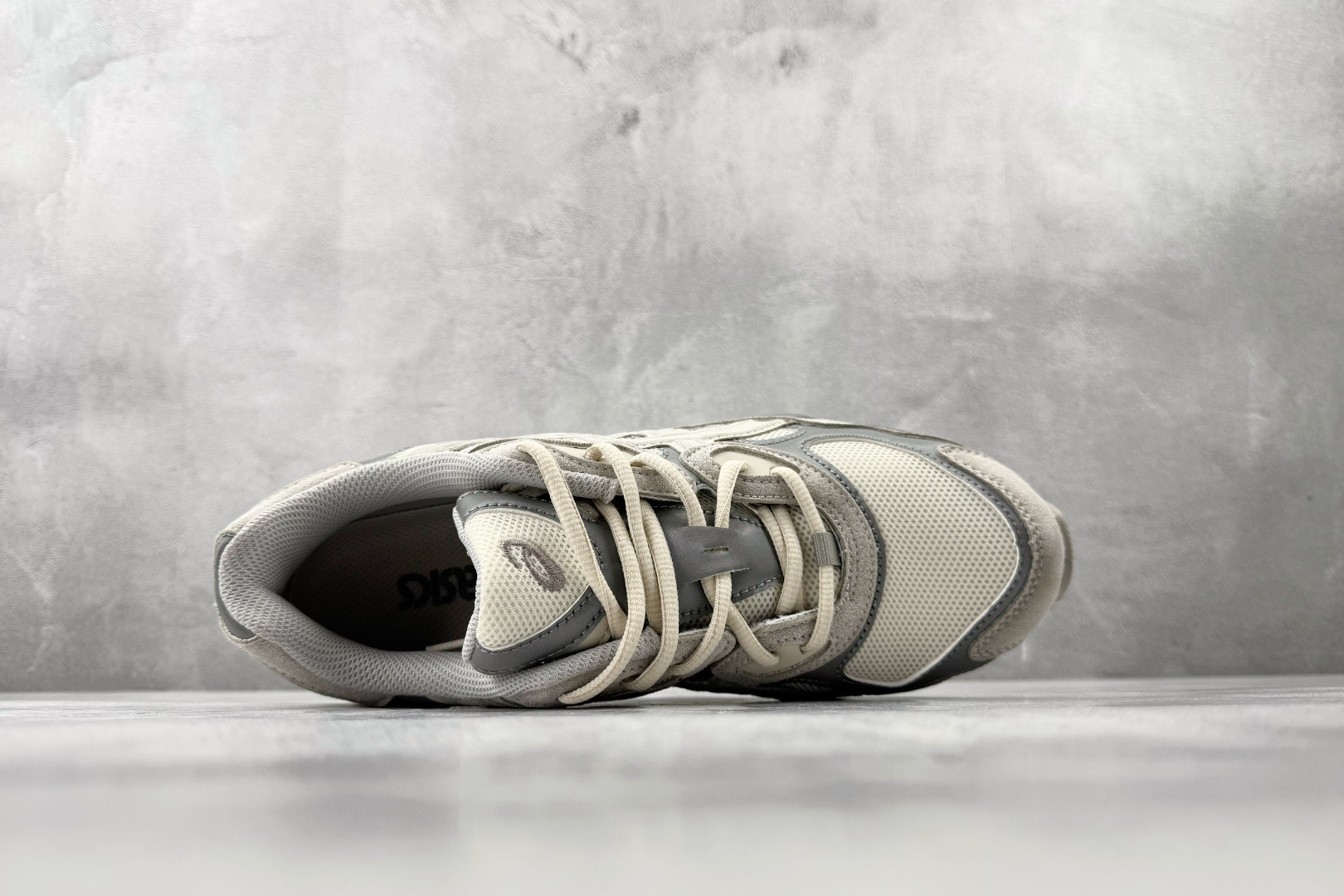 200 平台专供 ASICS GEL-NYC系列 米灰色 1201A789-103-Chinese UA Cheap High Quatity Brand Clothes Bags handbags Sneakers wholesale wholesaler seller from China Factory suppliers Fashion Clothing Shoes best Quality Beautiful Price 200 平台专供 ASICS GEL-NYC系列 米灰色 1201A789-103