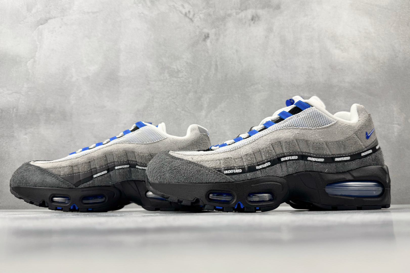 口碑神作 UNDEFEATED × Nike Air Max 95 灰色 IB4523-001-Top High Quatity Cheap Sneakers Fashion Clothing Clothes Bags handbags Shoes of all Brand wholesale With The best Quality And Beautiful Price from China Factory Chinese suppliers wholesaler seller 口碑神作 UNDEFEATED × Nike Air Max 95 灰色 IB4523-001