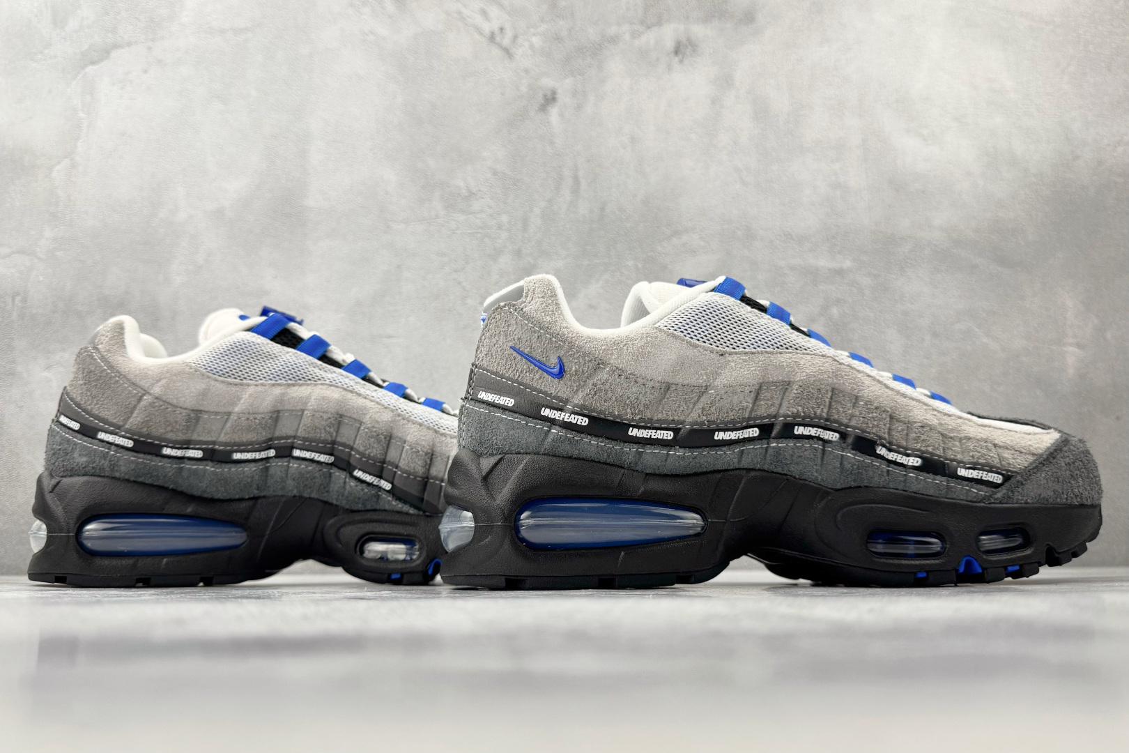 口碑神作 UNDEFEATED × Nike Air Max 95 灰色 IB4523-001-Top High Quatity Cheap Sneakers Fashion Clothing Clothes Bags handbags Shoes of all Brand wholesale With The best Quality And Beautiful Price from China Factory Chinese suppliers wholesaler seller 口碑神作 UNDEFEATED × Nike Air Max 95 灰色 IB4523-001