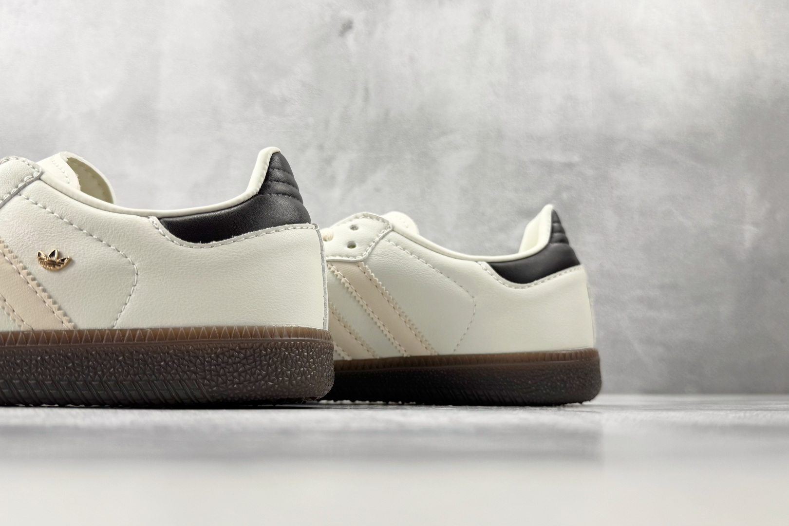160 出口订单 adidas originals SAMBA 米色 IH6628-Chinese UA Cheap High Quatity Brand Clothes Bags handbags Sneakers wholesale wholesaler seller from China Factory suppliers Fashion Clothing Shoes best Quality Beautiful Price 160 出口订单 adidas originals SAMBA 米色 IH6628