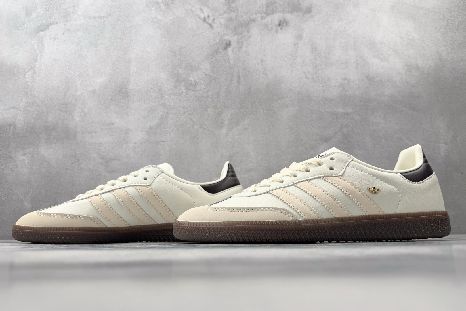 160 出口订单 adidas originals SAMBA 米色 IH6628-Chinese UA Cheap High Quatity Brand Clothes Bags handbags Sneakers wholesale wholesaler seller from China Factory suppliers Fashion Clothing Shoes best Quality Beautiful Price 160 出口订单 adidas originals SAMBA 米色 IH6628