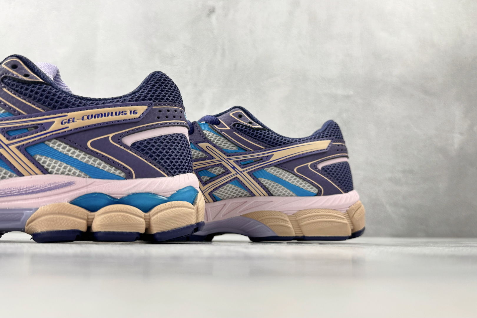 外贸订单 配色齐全 正确版本 完美还原 ASICS Gel-Cumulus 16 灰紫 1203A763-020-Top High Quatity Cheap Sneakers Fashion Clothing Clothes Bags handbags Shoes of all Brand wholesale With The best Quality And Beautiful Price from China Factory Chinese suppliers wholesaler seller 外贸订单 配色齐全 正确版本 完美还原 ASICS Gel-Cumulus 16 灰紫 1203A763-020
