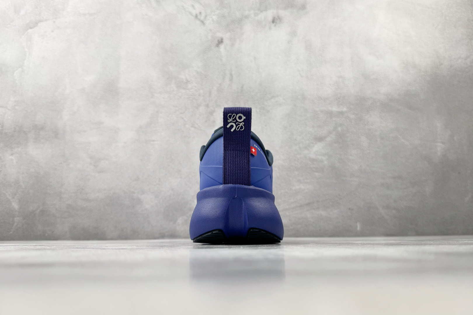 【ON东莞版】开发数月 年末重磅来袭 正确细节 完美还原 LOEWE罗意威 x ON昂跑 联名款 Clo