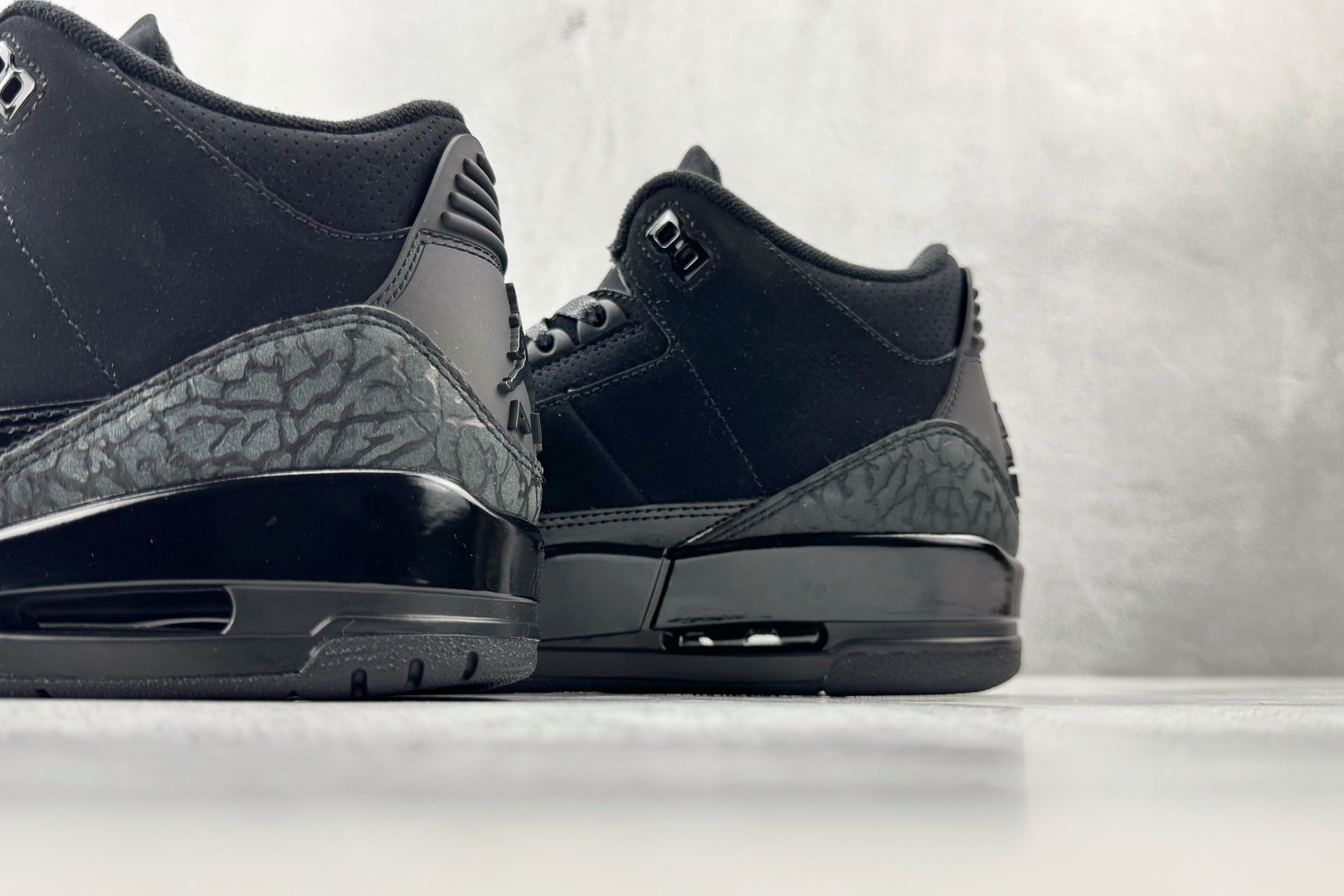 纯原品质 Jordan Air Jordan 3 Black Cat黑猫 黑色 CT8532-001-Top High Quatity Cheap Sneakers Fashion Clothing Clothes Bags handbags Shoes of all Brand wholesale With The best Quality And Beautiful Price from China Factory Chinese suppliers wholesaler seller 纯原品质 Jordan Air Jordan 3 Black Cat黑猫 黑色 CT8532-001