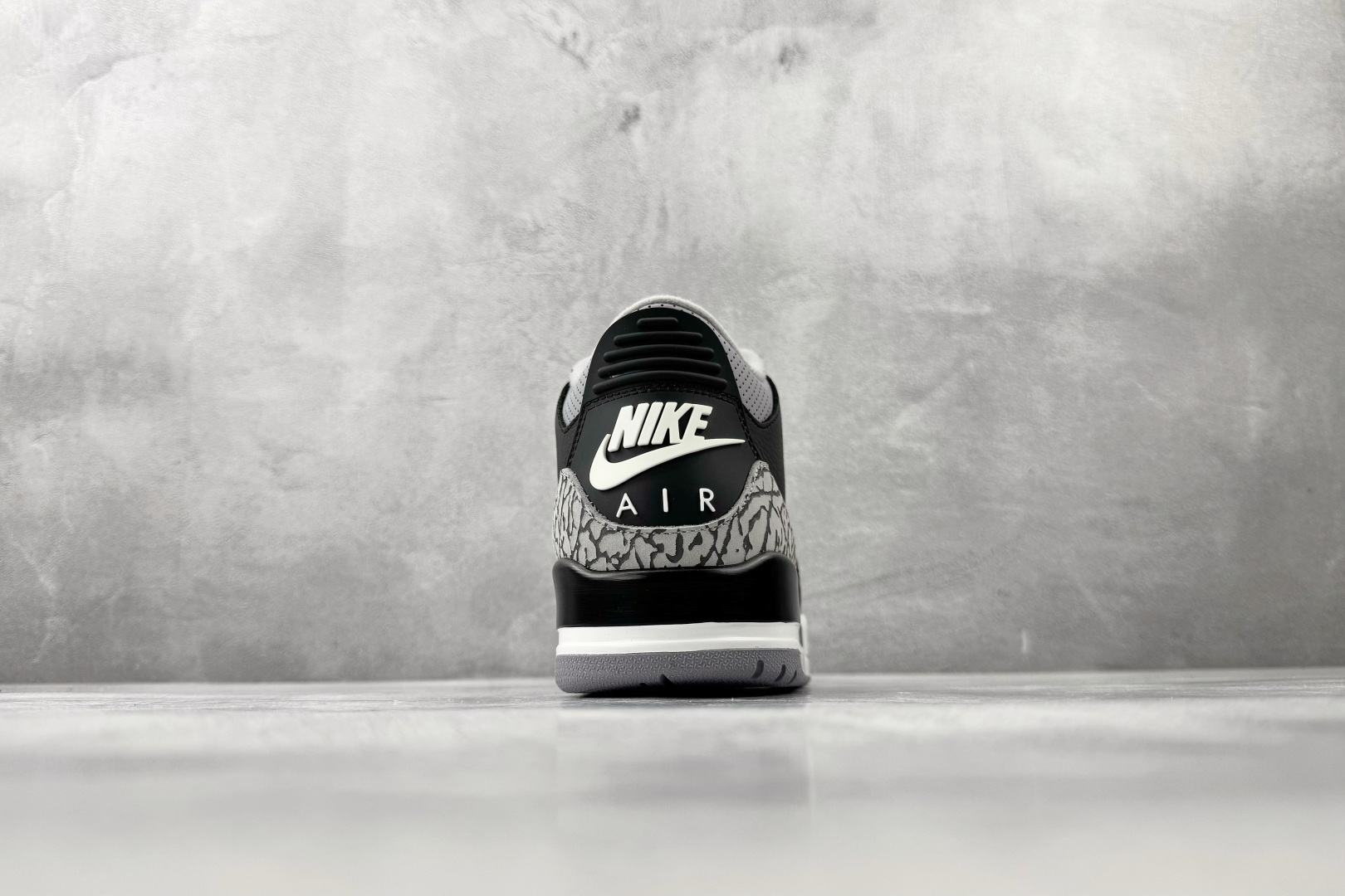 纯原品质 Jordan Air Jordan 3 retro black cement 黑水泥 854262-001-Top High Quatity Cheap Sneakers Fashion Clothing Clothes Bags handbags Shoes of all Brand wholesale With The best Quality And Beautiful Price from China Factory Chinese suppliers wholesaler seller 纯原品质 Jordan Air Jordan 3 retro black cement 黑水泥 854262-001