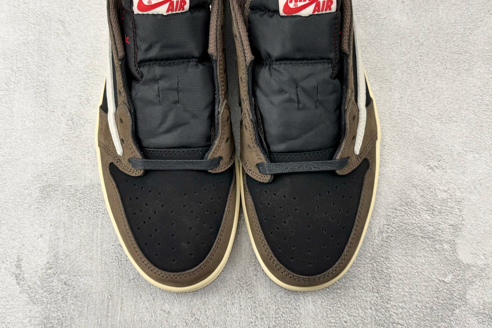 DG2.0 纯原品质   Travis Scott x Jordan Air Jordan 1 Low 