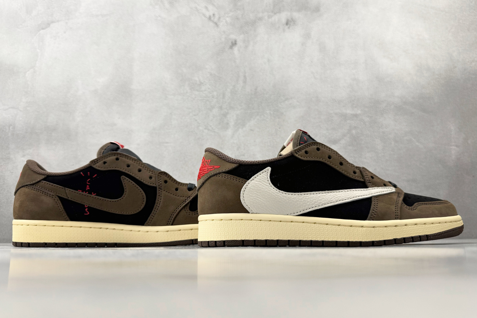 DG2.0 纯原品质   Travis Scott x Jordan Air Jordan 1 Low 