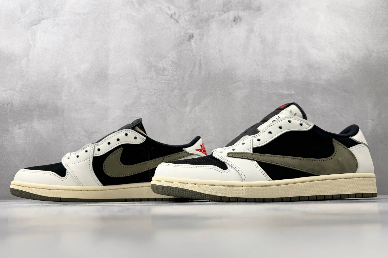 DG2.0 纯原品质    Travis Scott x Jordan Air Jordan 1 倒钩 