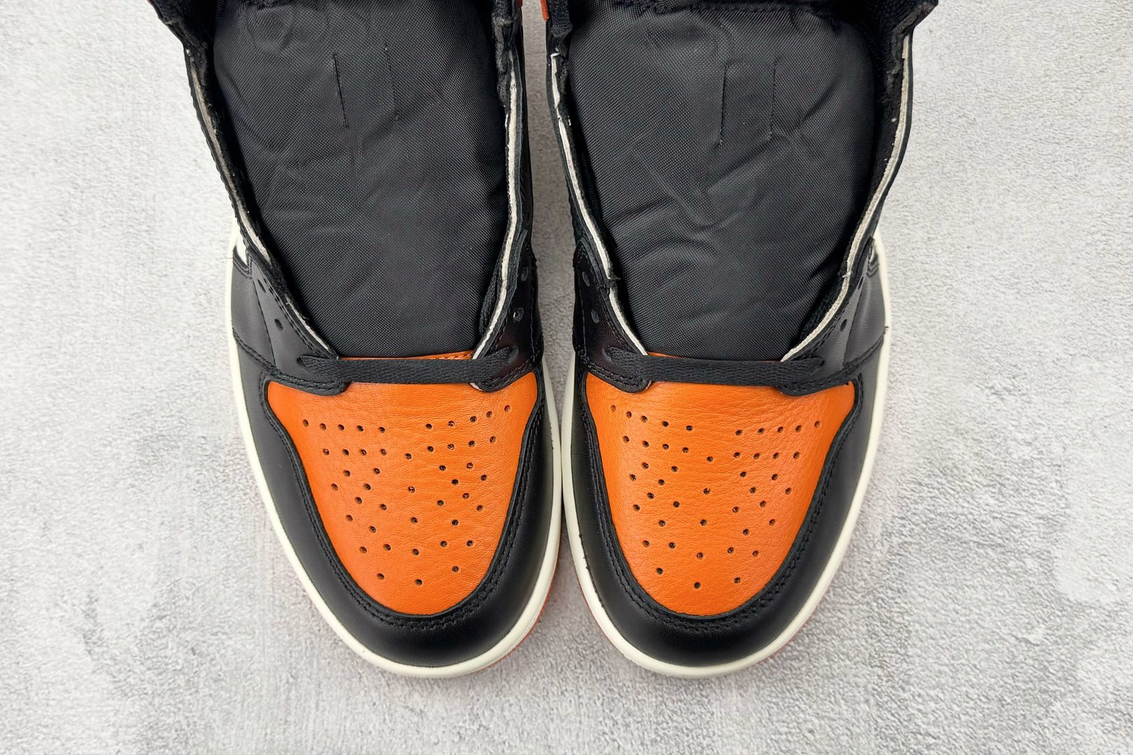 纯原品质 Jordan Air Jordan 1 Shattered Backboard扣碎 白黑橙 DZ5485-008