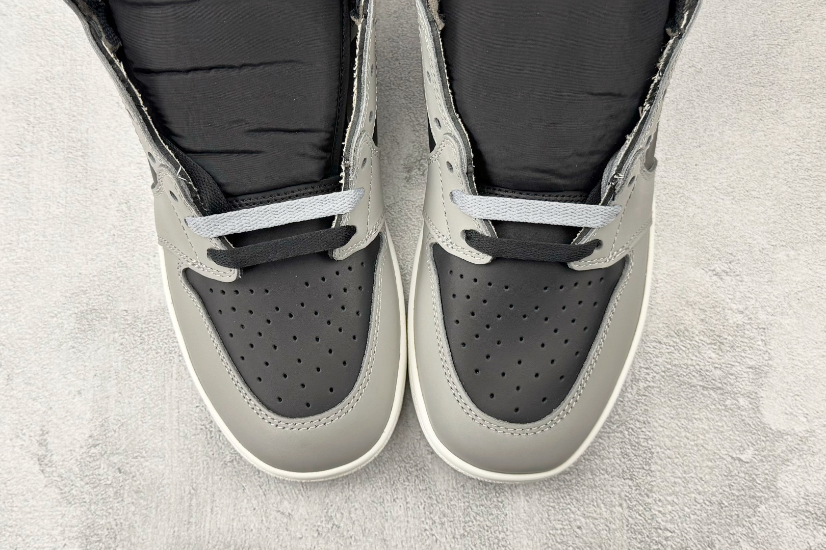 410 纯原品质 Jordan Air Jordan 1 Hi '85 “Reverse Shadow” 灰黑色 HV6674-020