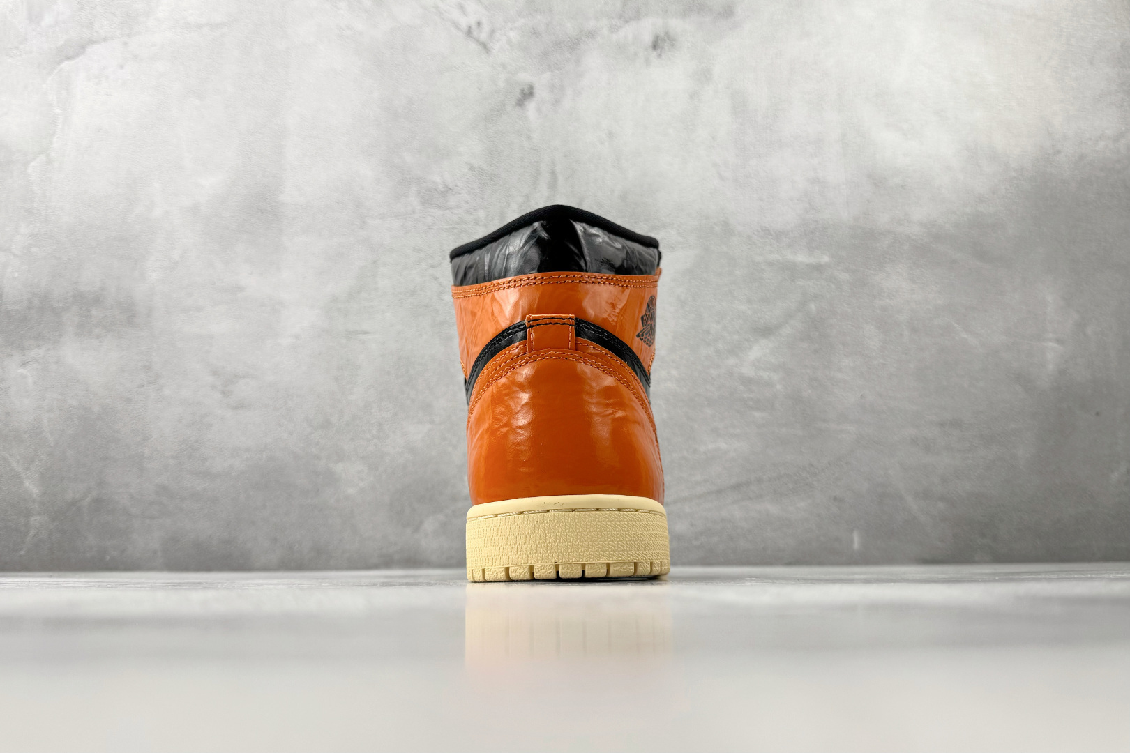410 纯原品质 Jordan Air Jordan 1 Retro High 猪油扣碎 555088-028