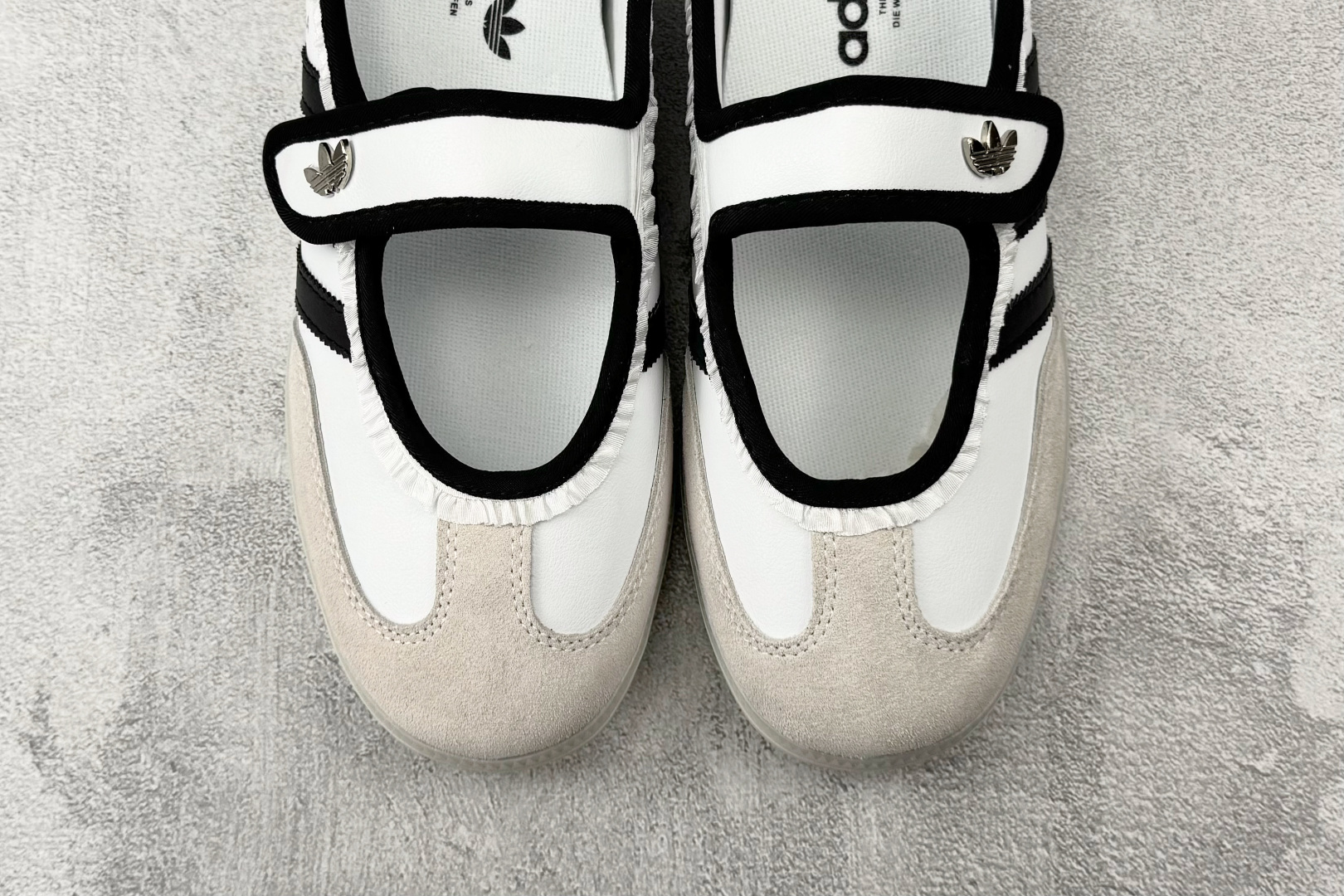 160 出口订单 adidas originals Samba Jane 白黑 KH6231-Chinese UA Cheap High Quatity Brand Clothes Bags handbags Sneakers wholesale wholesaler seller from China Factory suppliers Fashion Clothing Shoes best Quality Beautiful Price 160 出口订单 adidas originals Samba Jane 白黑 KH6231