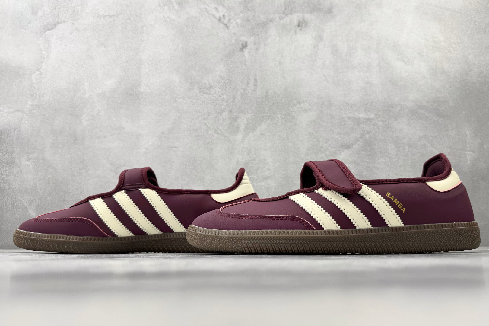160 出口订单 adidas originals Samba Jane 酒红色 IH6561-Chinese UA Cheap High Quatity Brand Clothes Bags handbags Sneakers wholesale wholesaler seller from China Factory suppliers Fashion Clothing Shoes best Quality Beautiful Price 160 出口订单 adidas originals Samba Jane 酒红色 IH6561