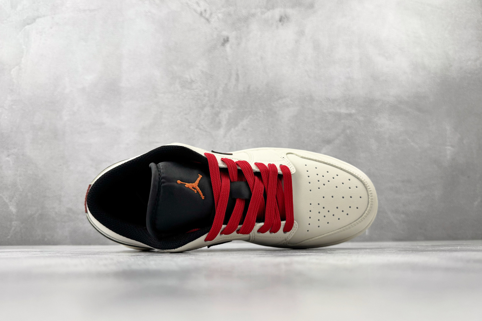 综合版 定制球鞋 Jordan Air Jordan 1 墨印朱鞍 米红 553558-081-Top High Quatity Cheap Sneakers Fashion Clothing Clothes Bags handbags Shoes of all Brand wholesale With The best Quality And Beautiful Price from China Factory Chinese suppliers wholesaler seller 综合版 定制球鞋 Jordan Air Jordan 1 墨印朱鞍 米红 553558-081