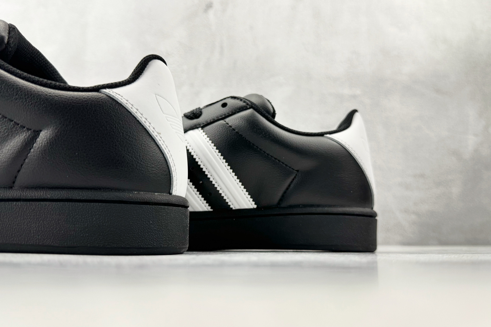 180 平台专供 adidas originals Superstar 2 黑白 JR7444-Chinese UA Cheap High Quatity Brand Clothes Bags handbags Sneakers wholesale wholesaler seller from China Factory suppliers Fashion Clothing Shoes best Quality Beautiful Price 180 平台专供 adidas originals Superstar 2 黑白 JR7444