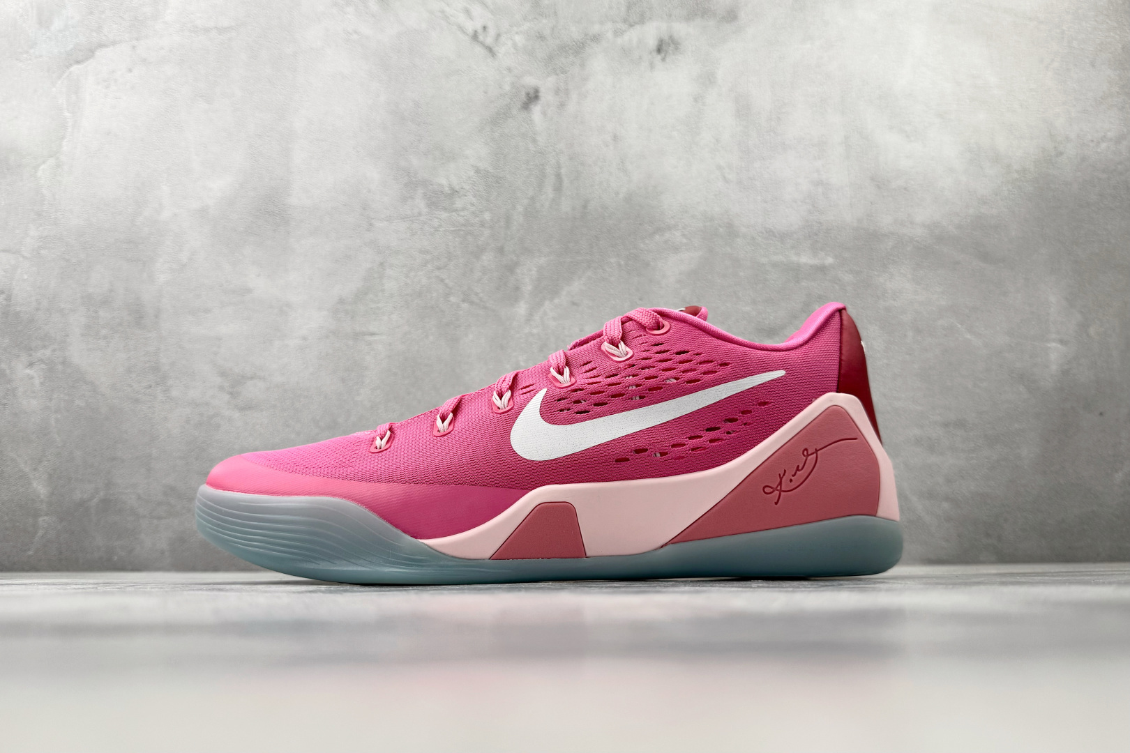 顶级纯原 完美复刻 Nike Kobe 9 Low EM Think Pink PE 粉色货号：HQ49