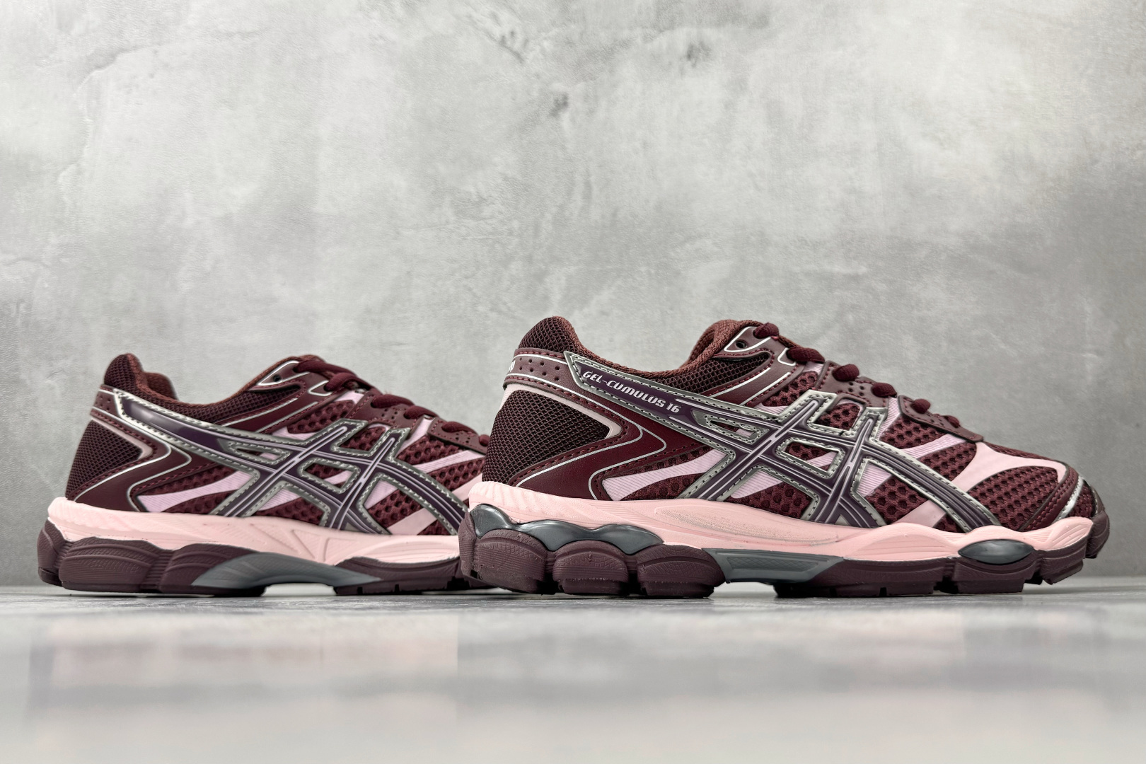 HX ASICS Gel-Cumulus 16 落日红货号：1203A733-600尺码：36 36.5