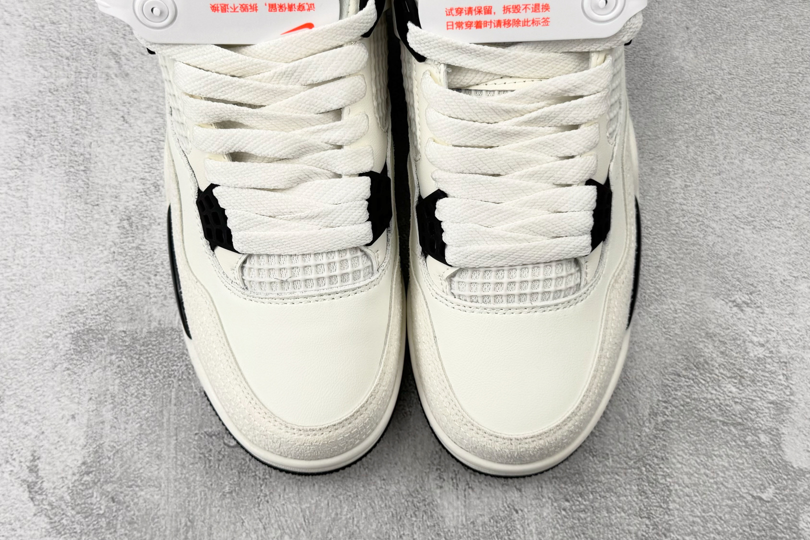 东南亚订单 Jordan Air Jordan 4 Retro ”Flight Club”白黑红 IM4002-100