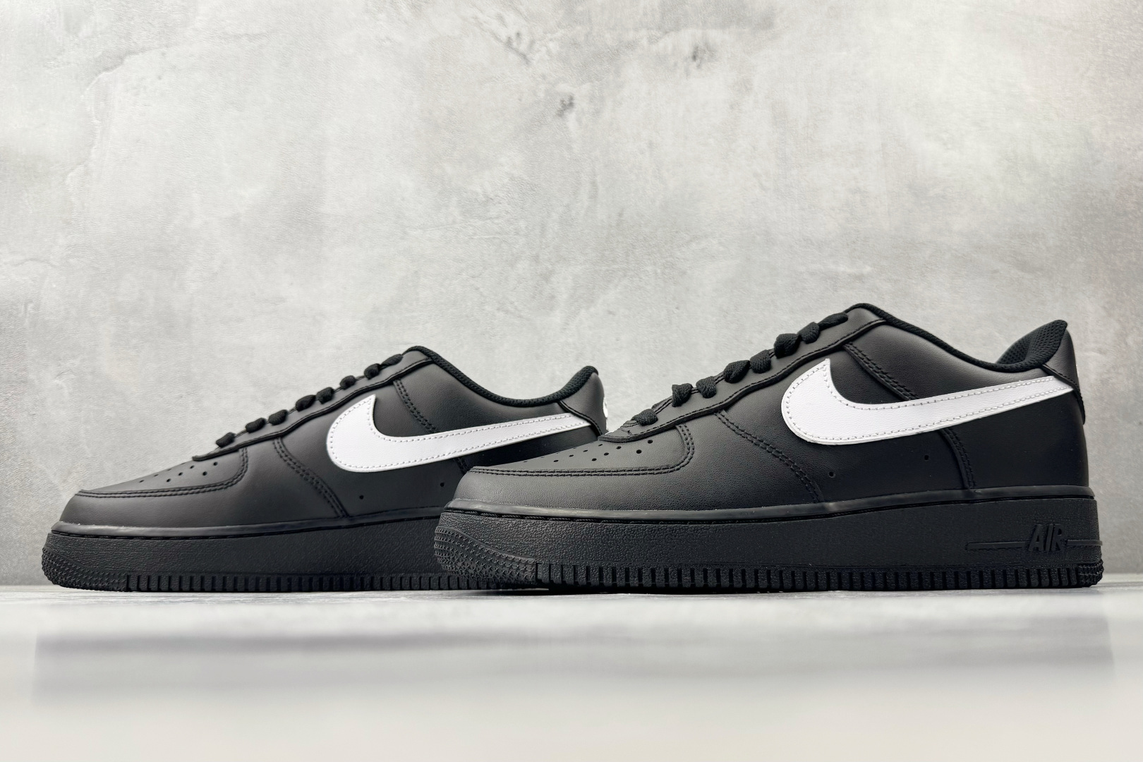 Nike Air Force 1 '07 黑白 FZ0627-010-Top High Quatity Cheap Sneakers Fashion Clothing Clothes Bags handbags Shoes of all Brand wholesale With The best Quality And Beautiful Price from China Factory Chinese suppliers wholesaler seller Nike Air Force 1 '07 黑白 FZ0627-010