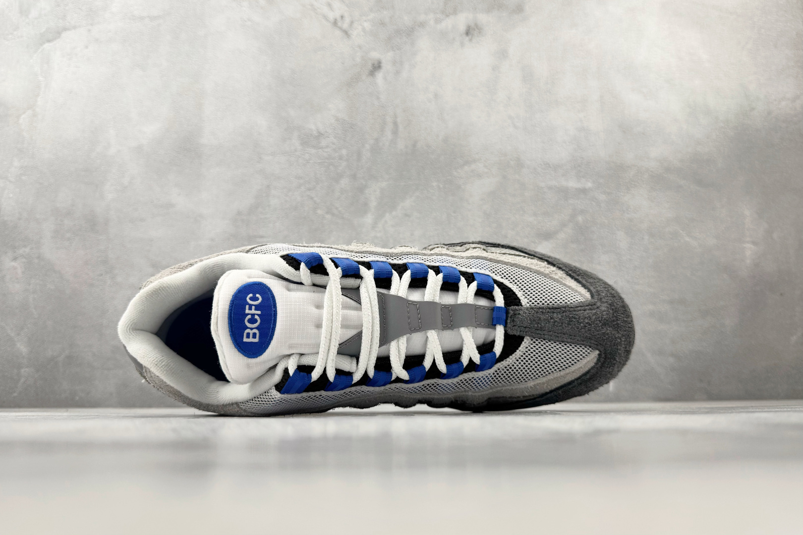 原厂特供 Nike × UNDEFEATED Air Max 95 SP灰色 IB4523-001-Top High Quatity Cheap Sneakers Fashion Clothing Clothes Bags handbags Shoes of all Brand wholesale With The best Quality And Beautiful Price from China Factory Chinese suppliers wholesaler seller 原厂特供 Nike × UNDEFEATED Air Max 95 SP灰色 IB4523-001