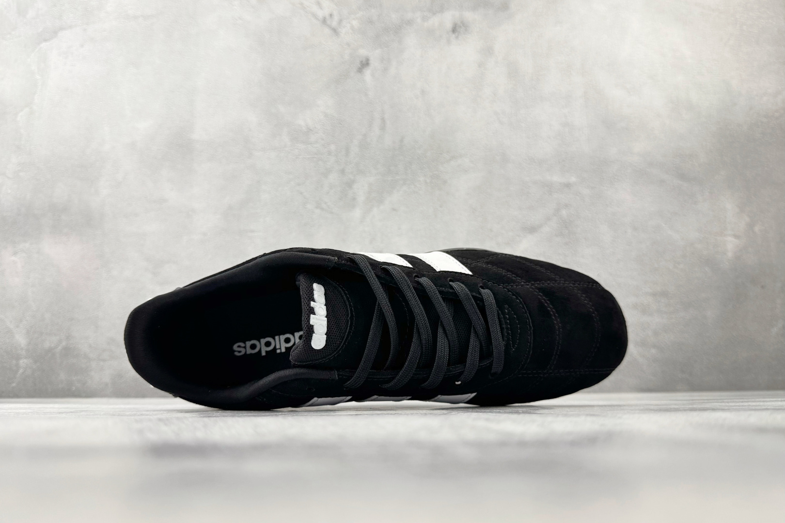 170 出口订单 adidas adipista trainers haussure ground pulse 黑色 KI1466-Chinese UA Cheap High Quatity Brand Clothes Bags handbags Sneakers wholesale wholesaler seller from China Factory suppliers Fashion Clothing Shoes best Quality Beautiful Price 170 出口订单 adidas adipista trainers haussure ground pulse 黑色 KI1466
