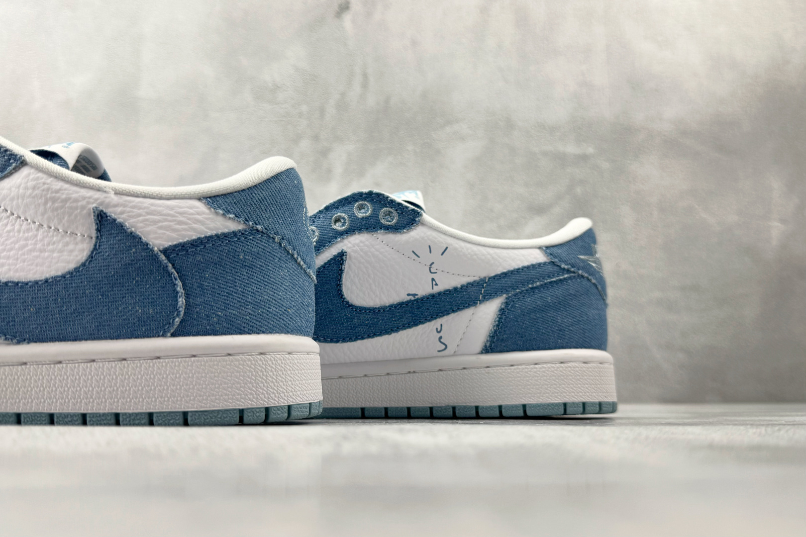 河源 Travis Scott x Jordan Air Jordan 1 牛仔蓝货号：IQ7604 1