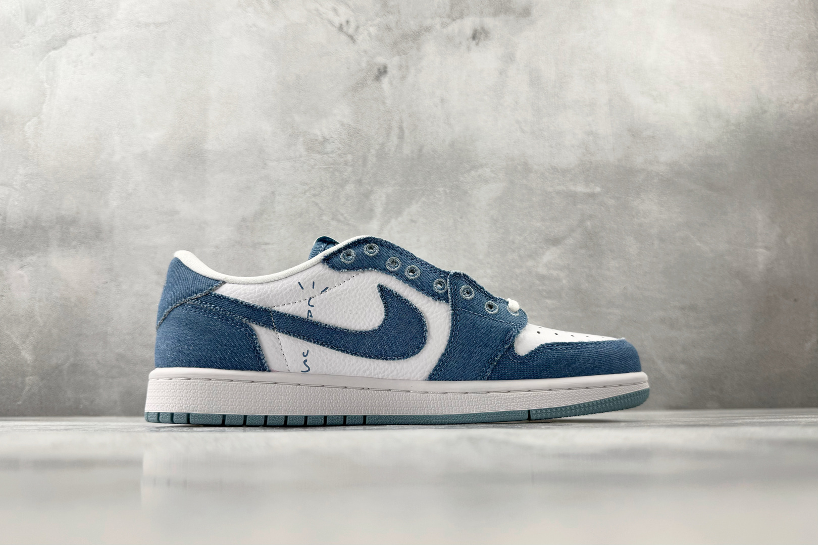 河源 Travis Scott x Jordan Air Jordan 1 牛仔蓝货号：IQ7604 1