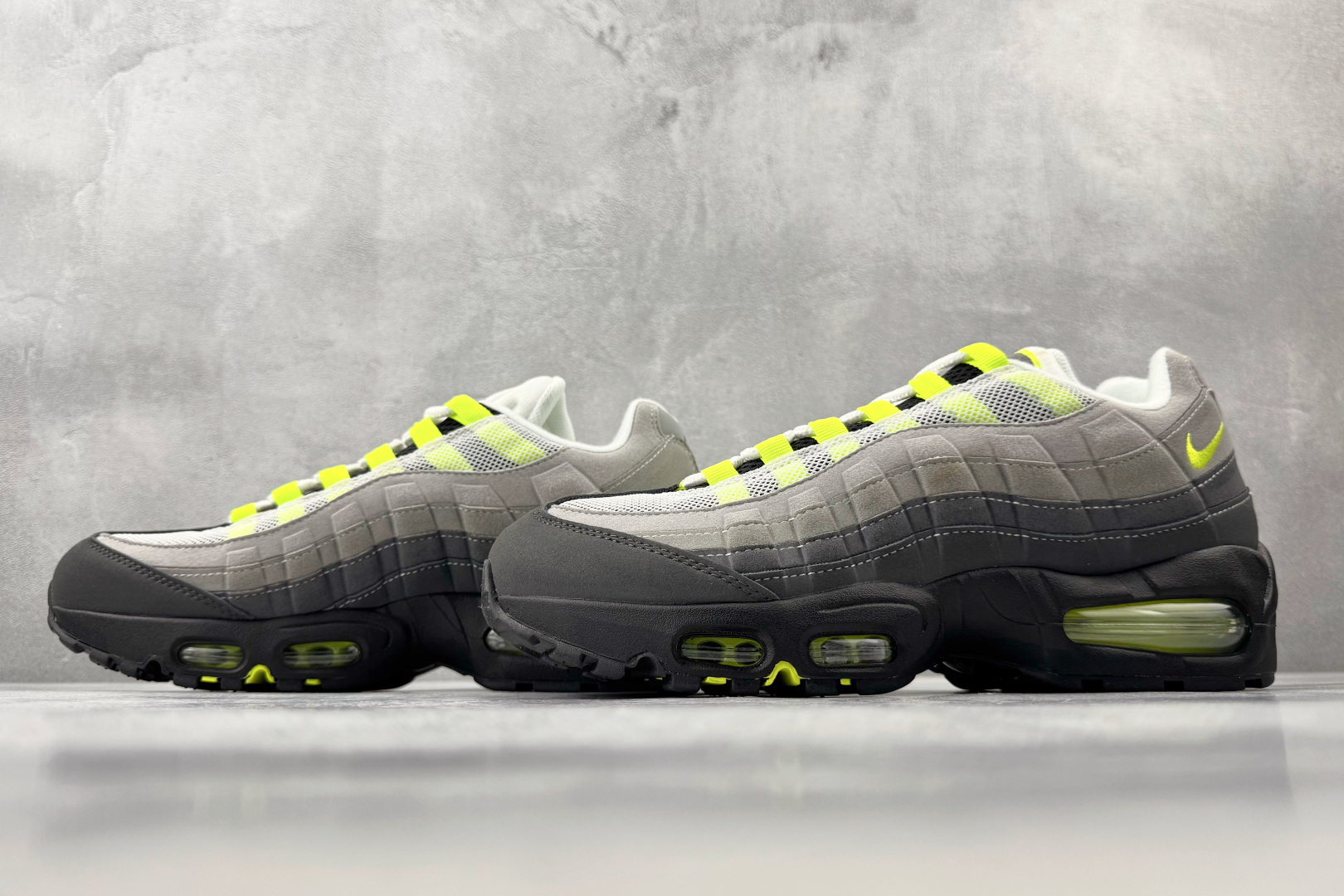 Nike Air Max 95 Big Bubble ”OG” 灰色 HM4740-001-Top High Quatity Cheap Sneakers Fashion Clothing Clothes Bags handbags Shoes of all Brand wholesale With The best Quality And Beautiful Price from China Factory Chinese suppliers wholesaler seller Nike Air Max 95 Big Bubble ”OG” 灰色 HM4740-001