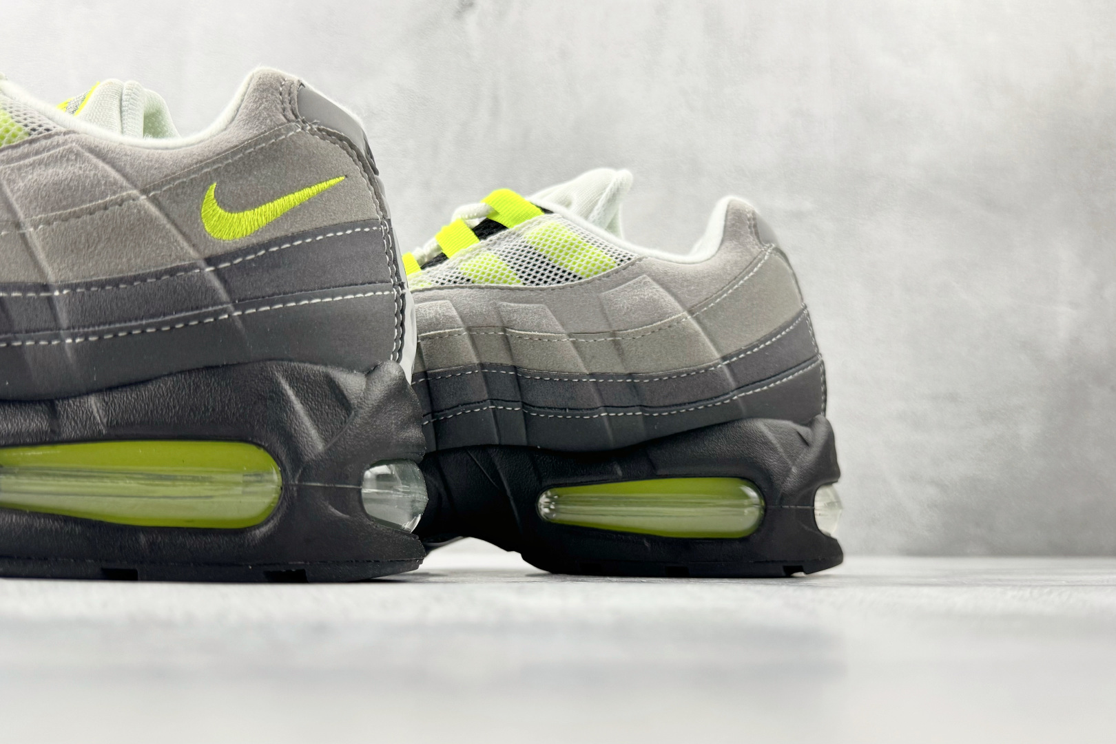 Nike Air Max 95 Big Bubble ”OG” 灰色 HM4740-001-Top High Quatity Cheap Sneakers Fashion Clothing Clothes Bags handbags Shoes of all Brand wholesale With The best Quality And Beautiful Price from China Factory Chinese suppliers wholesaler seller Nike Air Max 95 Big Bubble ”OG” 灰色 HM4740-001
