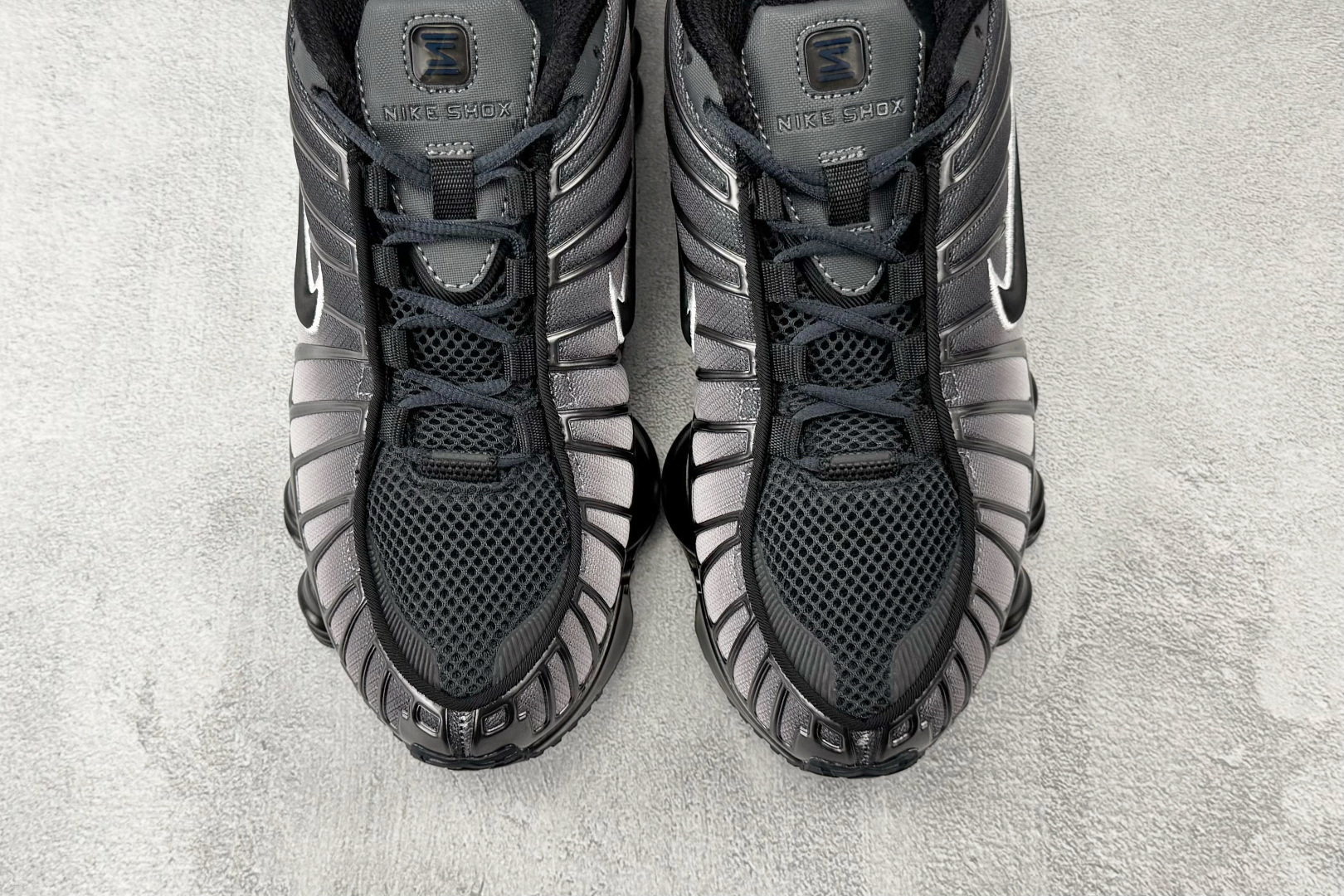 原版开发 Nike Shox TL系列 黑色货号：IH1336-002尺码：39 40 40.5 41 