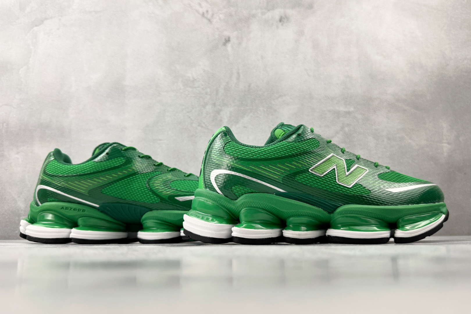 C 版 大厂出品 New Balance ABZORB 2000 绿色货号：U2000ME尺码：36 3