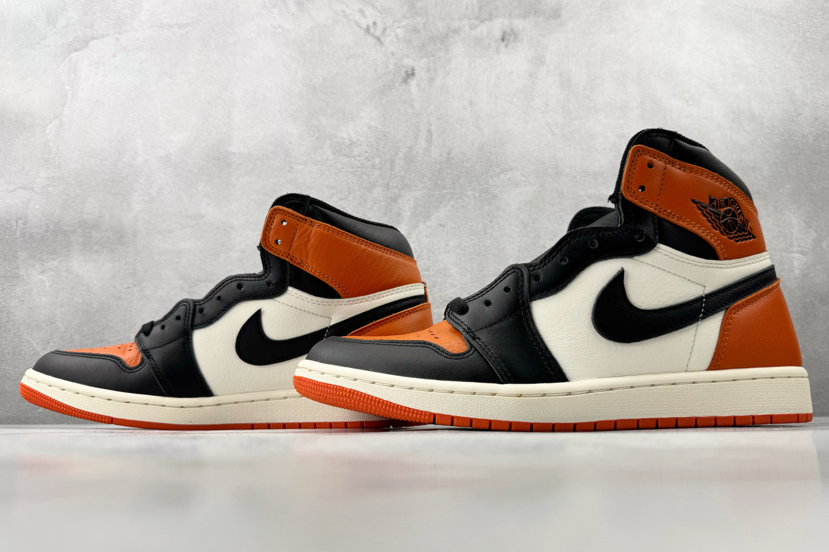 Jordan Air Jordan 1 Shattered Backboard扣碎 白黑橙 DZ5485-008