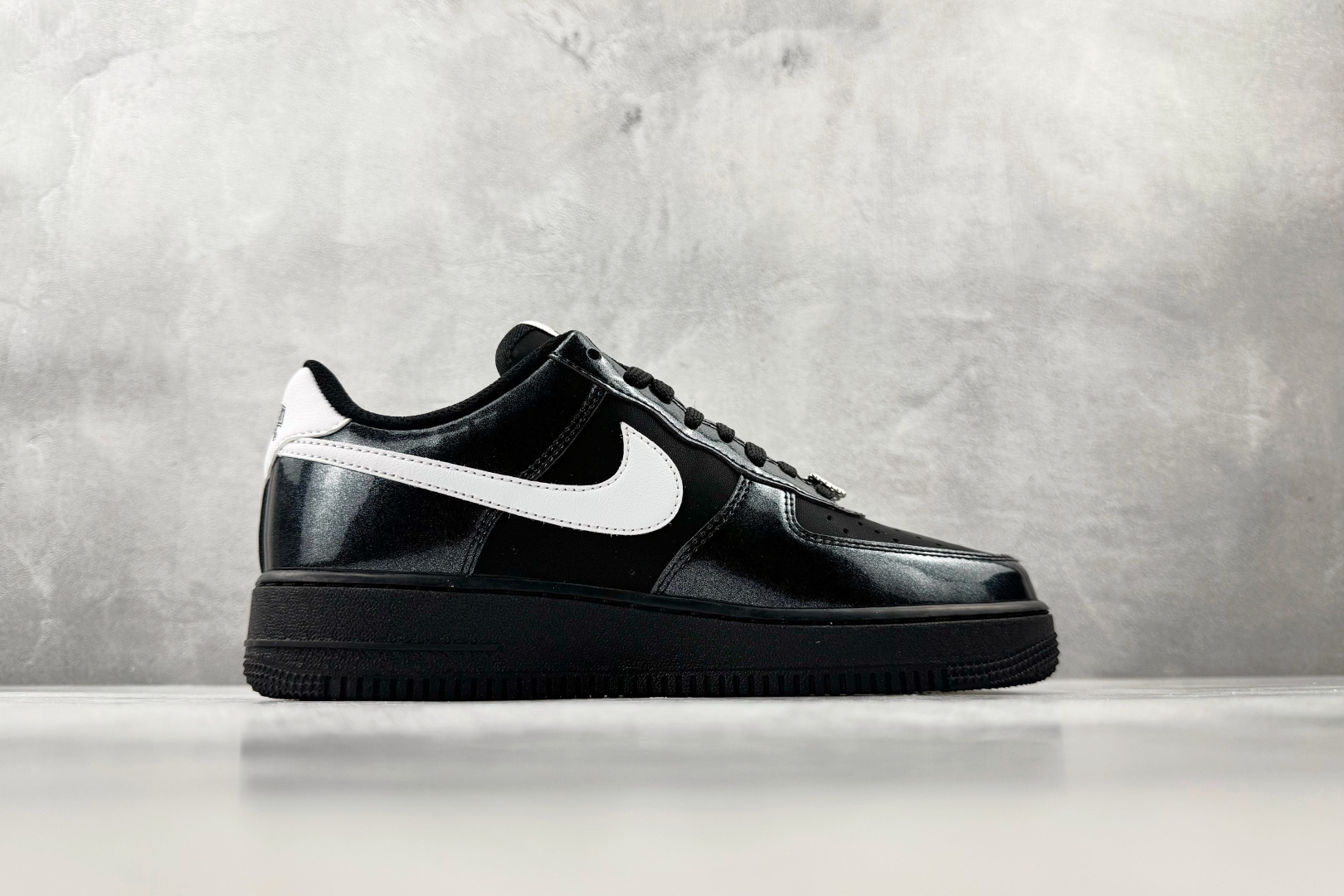 170 口碑之作 Nike Air Force 1 07 LV8 黑白 IB6843-001