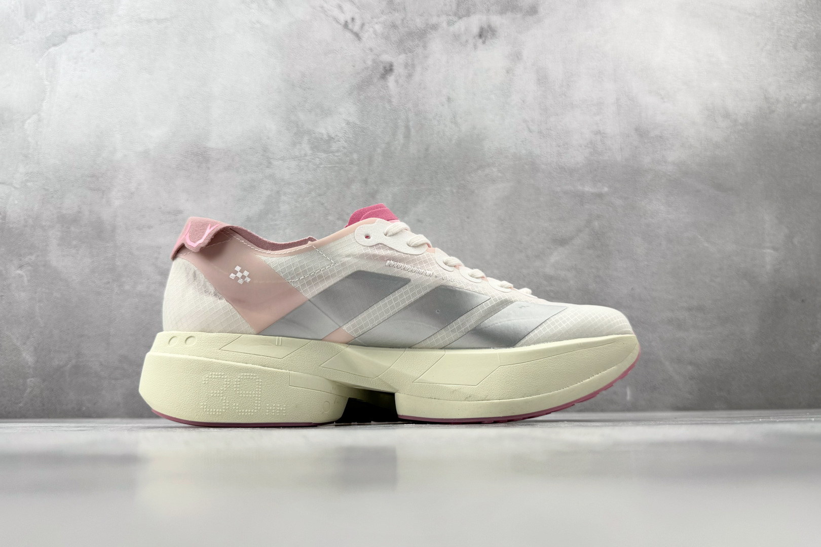 210 平台订单 adidas Adizero ADIOS PRO 浅米色 JQ4445