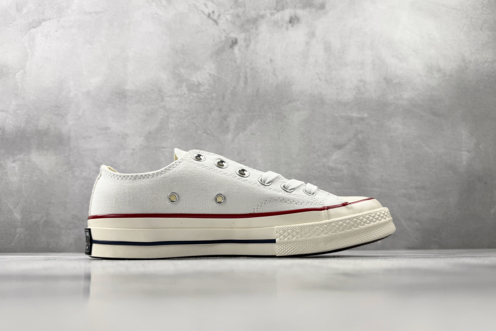 120 Converse Chuck 70 all star chuck hi 经典常青款 低帮 帆布鞋 男女同款 白色 162065C-Chinese UA Cheap High Quatity Brand Clothes Bags handbags Sneakers wholesale wholesaler seller from China Factory suppliers Fashion Clothing Shoes best Quality Beautiful Price 120 Converse Chuck 70 all star chuck hi 经典常青款 低帮 帆布鞋 男女同款 白色 162065C
