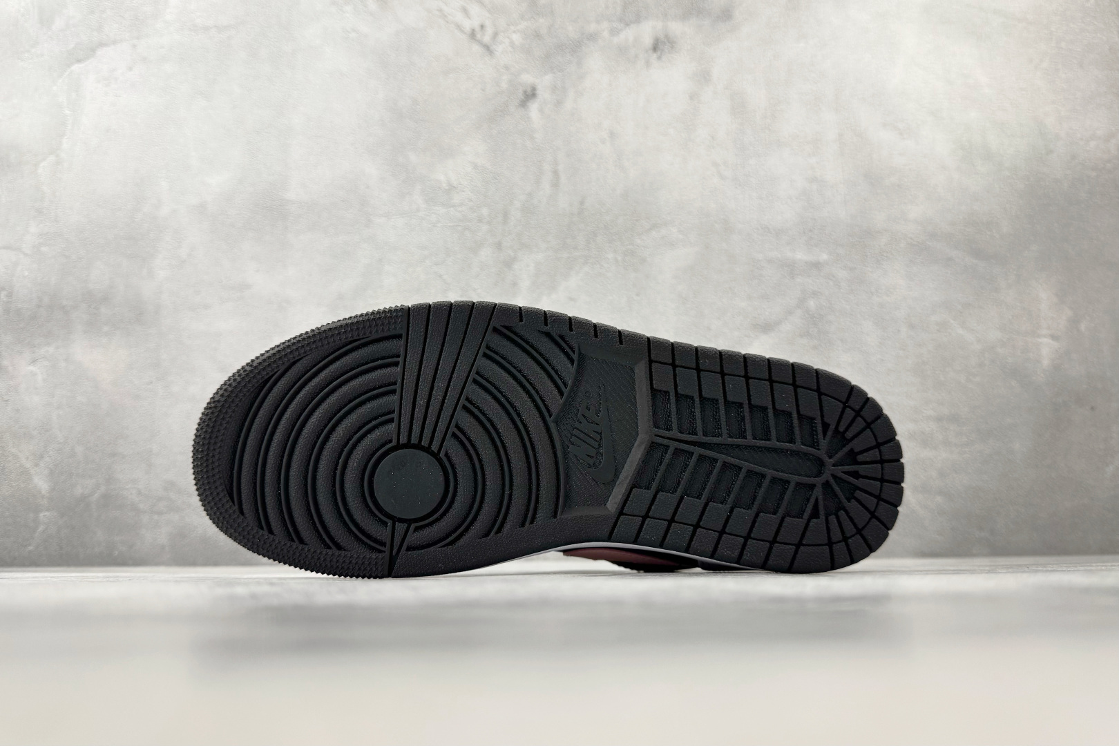 平台爆款 Jordan Air Jordan 1 low 白黑粉 553558-062