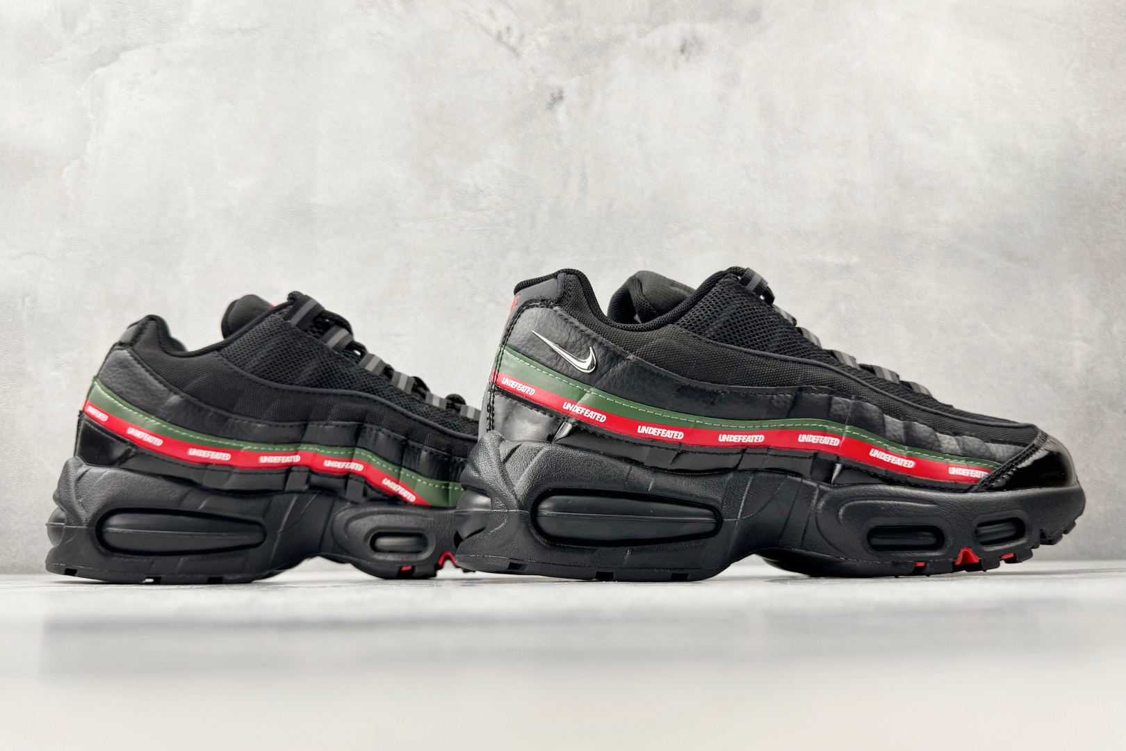 平台专供 UNDEFEATED x Nike Air Max 95 黑红 IB4453-001-Top High Quatity Cheap Sneakers Fashion Clothing Clothes Bags handbags Shoes of all Brand wholesale With The best Quality And Beautiful Price from China Factory Chinese suppliers wholesaler seller 平台专供 UNDEFEATED x Nike Air Max 95 黑红 IB4453-001