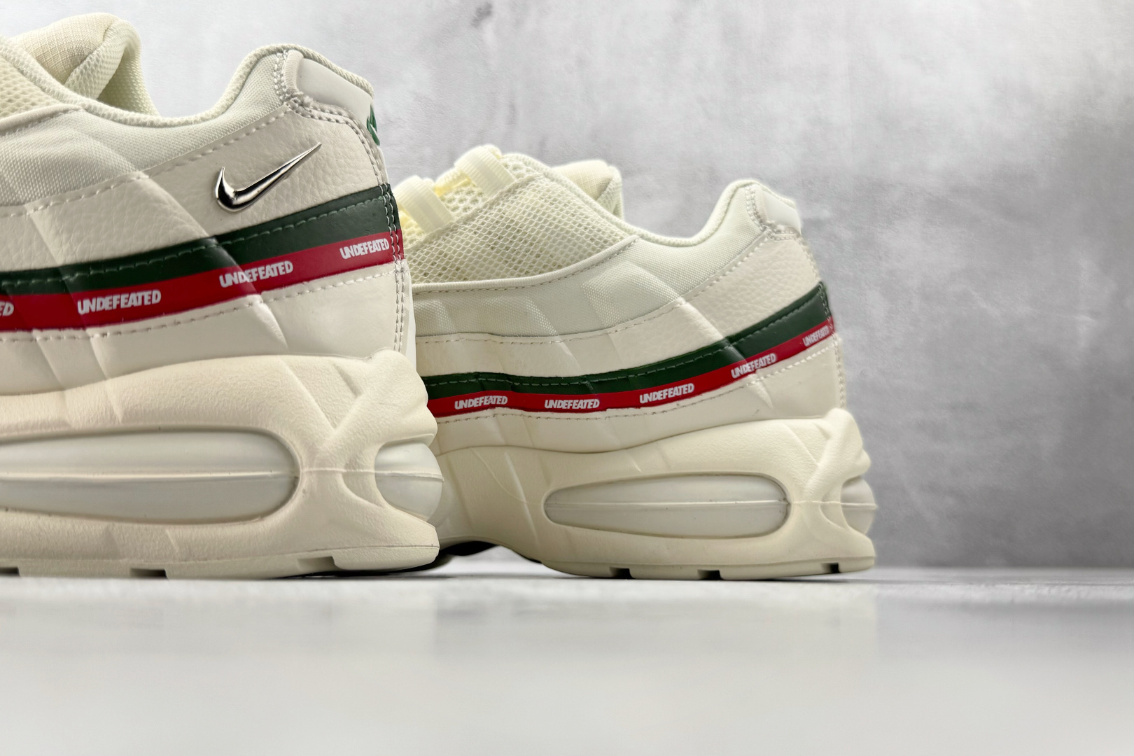 平台专供 UNDEFEATED x Nike Air Max 95 Big Bubble 米白 IB4453-100-Top High Quatity Cheap Sneakers Fashion Clothing Clothes Bags handbags Shoes of all Brand wholesale With The best Quality And Beautiful Price from China Factory Chinese suppliers wholesaler seller 平台专供 UNDEFEATED x Nike Air Max 95 Big Bubble 米白 IB4453-100