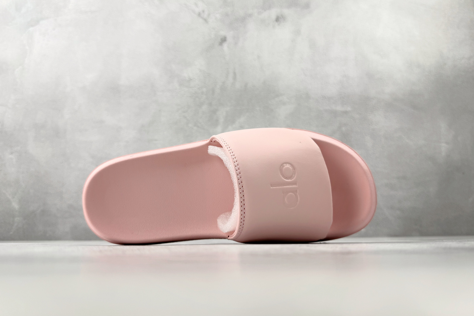 130 alo yoga Unisex it Slide 粉色 58016845 尺码36 36.5 37 38.5 39 40 40.5 41 42 42.5 43 44 44.5 45 46 编码23-Chinese UA Cheap High Quatity Brand Clothes Bags handbags Sneakers wholesale wholesaler seller from China Factory suppliers Fashion Clothing Shoes best Quality Beautiful Price 130 alo yoga Unisex it Slide 粉色 58016845 尺码36 36.5 37 38.5 39 40 40.5 41 42 42.5 43 44 44.5 45 46 编码23