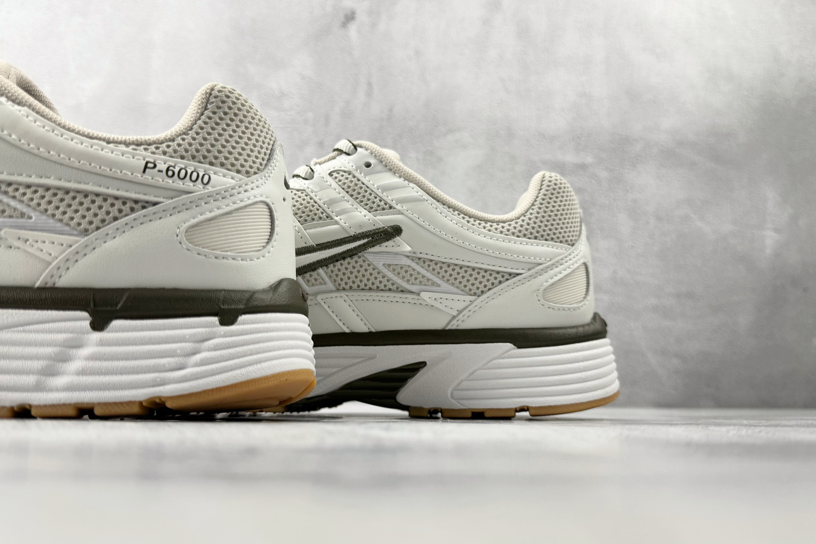 原鞋开发 原数据档案 Nike P-6000 米色 BV1021-016-Top High Quatity Cheap Sneakers Fashion Clothing Clothes Bags handbags Shoes of all Brand wholesale With The best Quality And Beautiful Price from China Factory Chinese suppliers wholesaler seller 原鞋开发 原数据档案 Nike P-6000 米色 BV1021-016