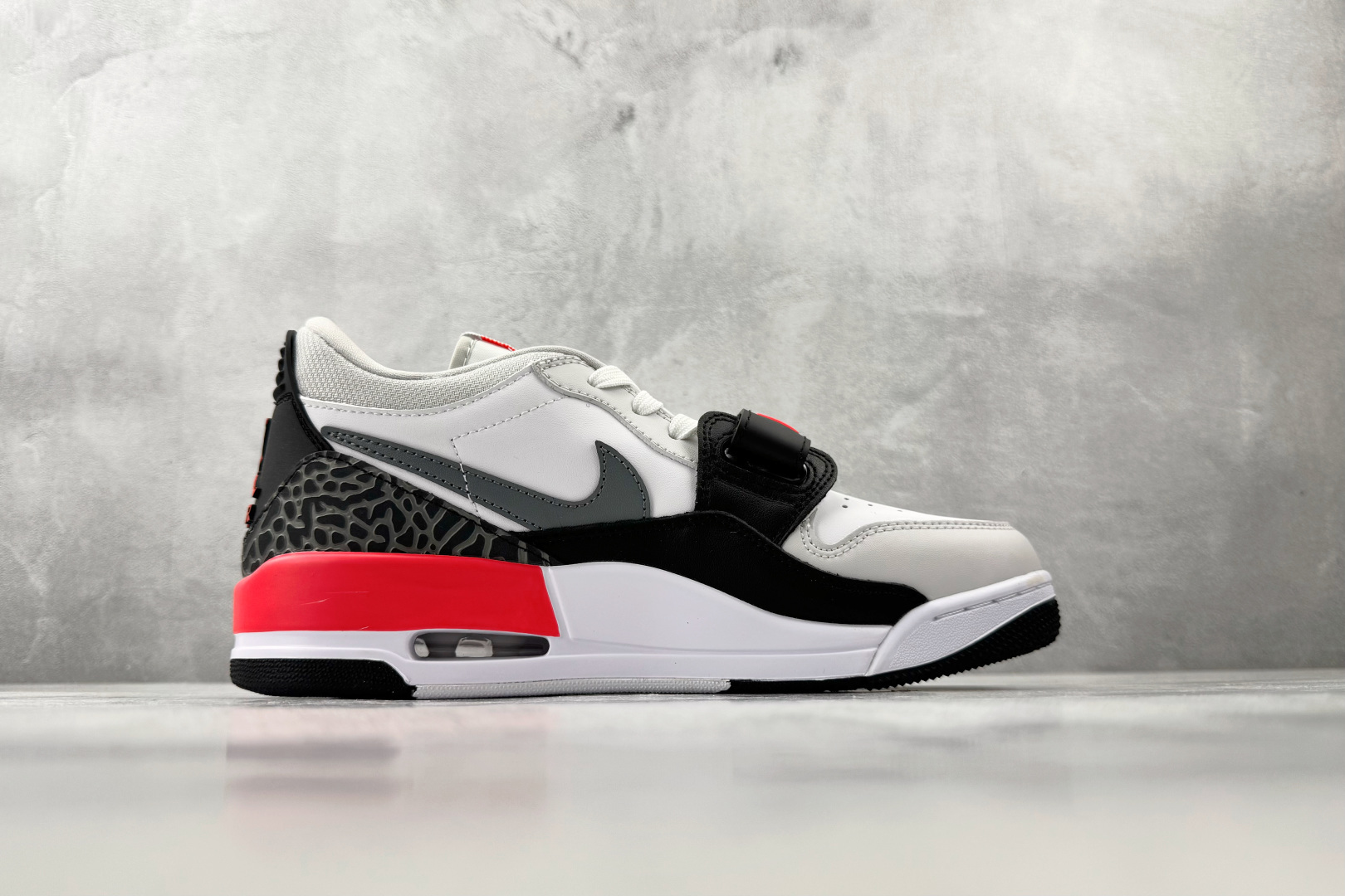 东南亚订单 Jordan Legacy 312 白红 CD7069-113-Top High Quatity Cheap Sneakers Fashion Clothing Clothes Bags handbags Shoes of all Brand wholesale With The best Quality And Beautiful Price from China Factory Chinese suppliers wholesaler seller 东南亚订单 Jordan Legacy 312 白红 CD7069-113