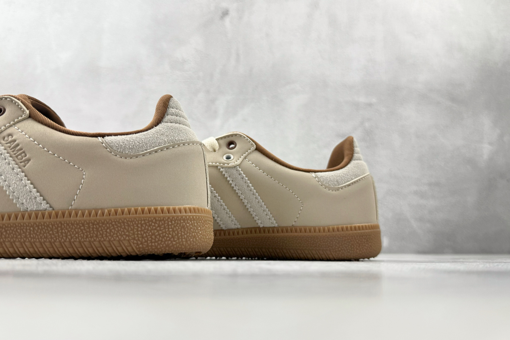 160 出口订单 adidas originals SAMBA T 奇迹棕 KJ7306-Chinese UA Cheap High Quatity Brand Clothes Bags handbags Sneakers wholesale wholesaler seller from China Factory suppliers Fashion Clothing Shoes best Quality Beautiful Price 160 出口订单 adidas originals SAMBA T 奇迹棕 KJ7306