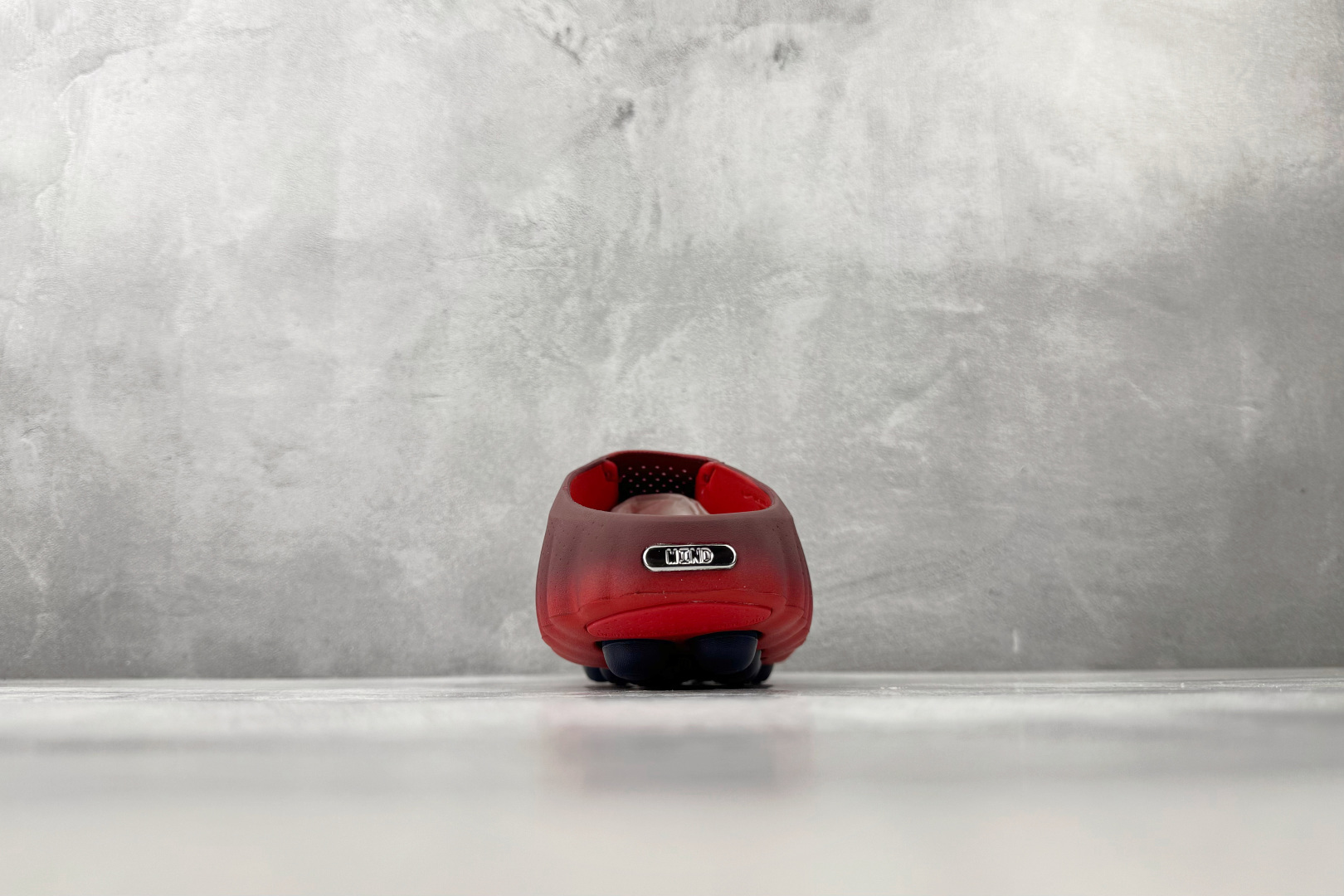 N 版  东南亚订单  Nike Mind 001 深红 货号：HQ4307-601 尺码：36 36.5 37.5 3
